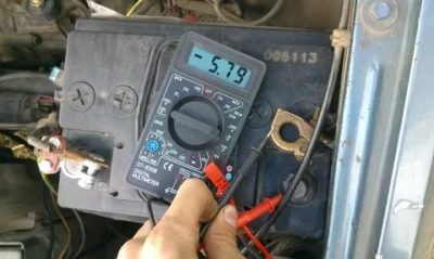 Как замерить утечку тока в автомобиле мультиметром?